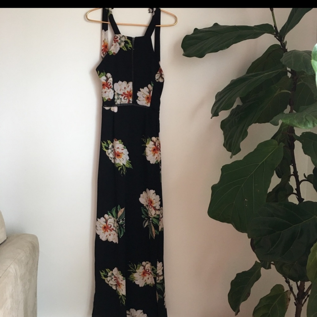 Sleevless Maxi